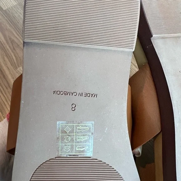 MADEWELL The Louisa Crisscross Slide In English Saddle - Picture 14 of 16